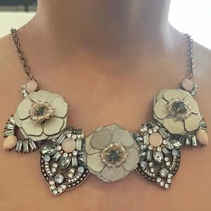 Floral Metal necklace